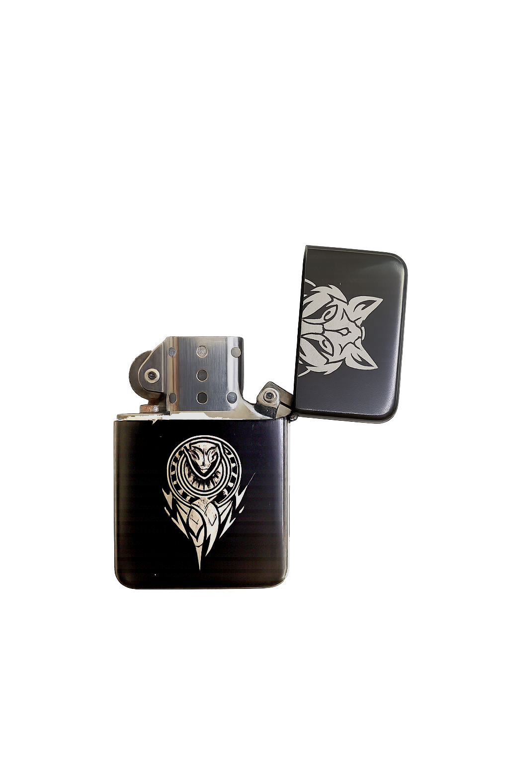 Benzinfeuerzeug mit Wolf und Rune